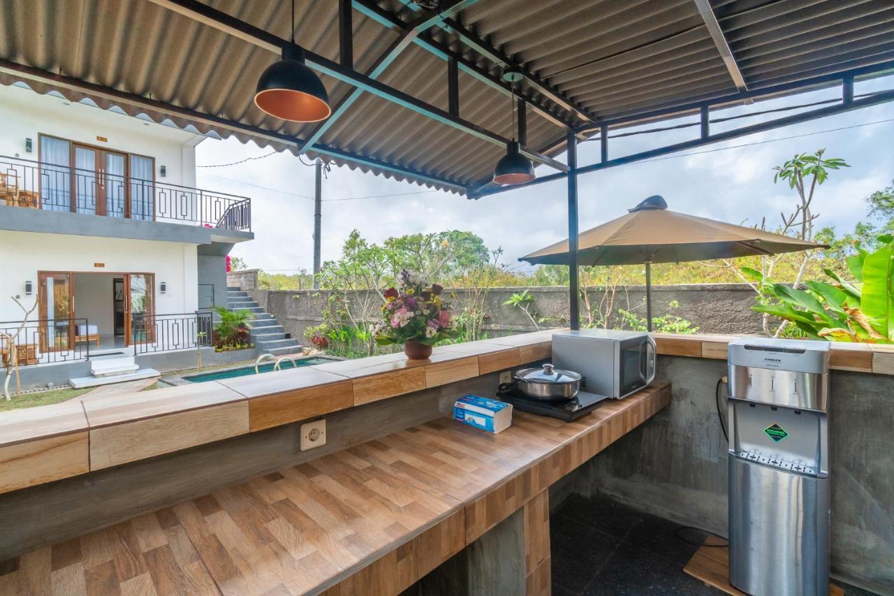 Wooden Puri Guesthouse Uluwatu Exterior foto